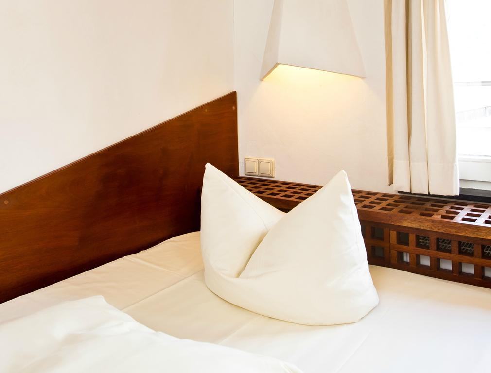 Hotel Monpti Heidelberg Ruang foto