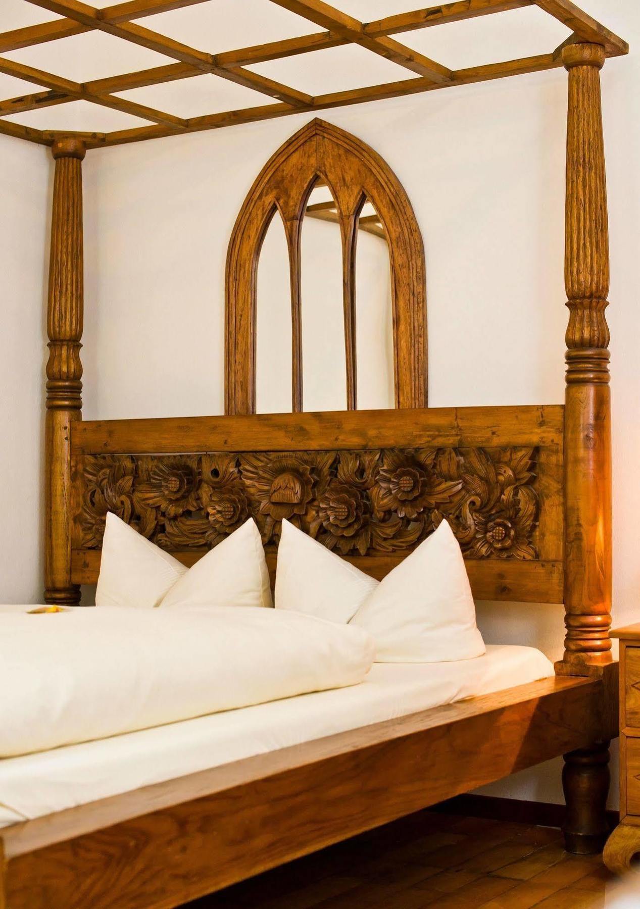 Hotel Monpti Heidelberg Bagian luar foto